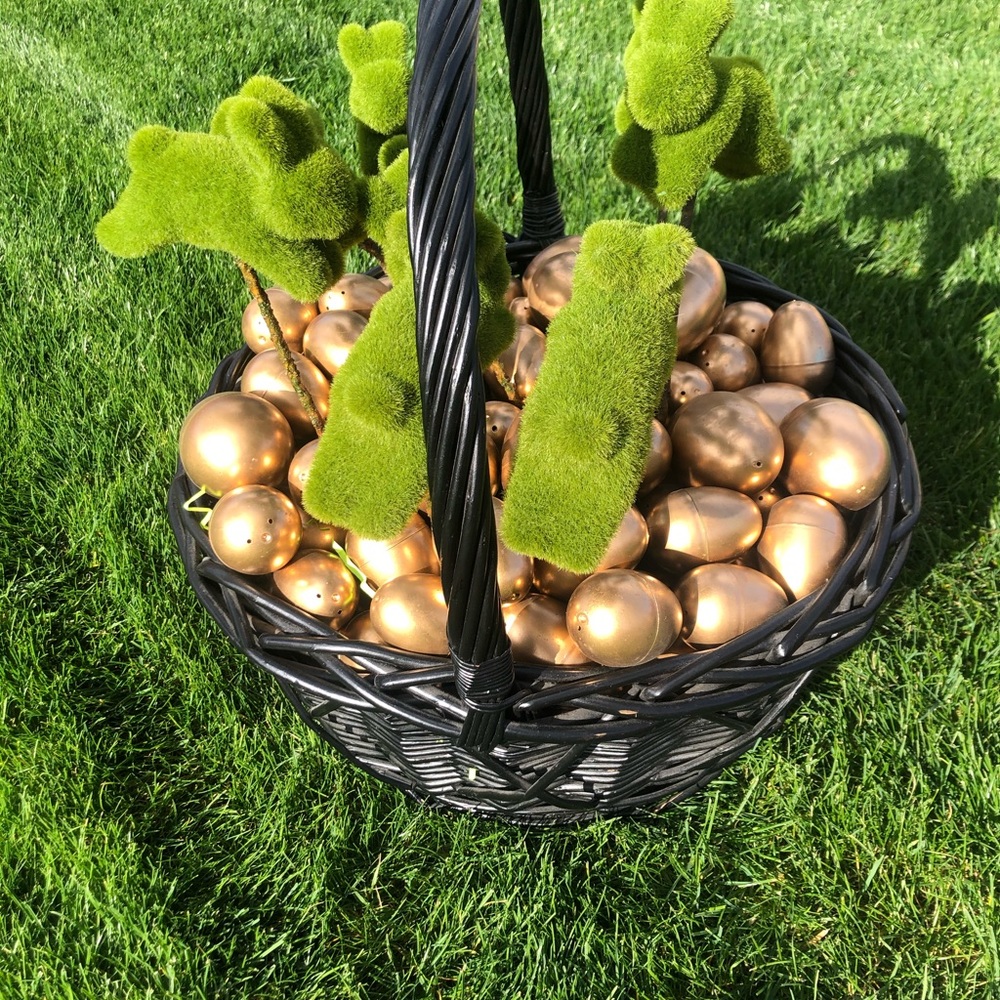 Golden Easter Egg & Bunny Basket - Picture 6 of 7